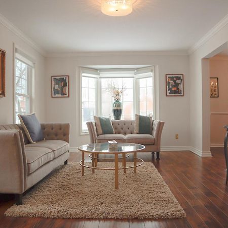 The Promenade Cottage License # 002-2023 Niagara-on-the-Lake المظهر الخارجي الصورة