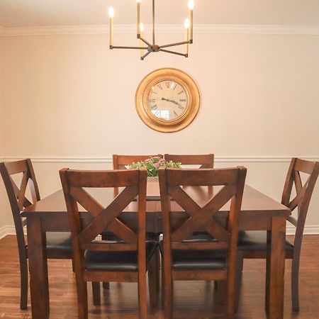 The Promenade Cottage License # 002-2023 Niagara-on-the-Lake المظهر الخارجي الصورة