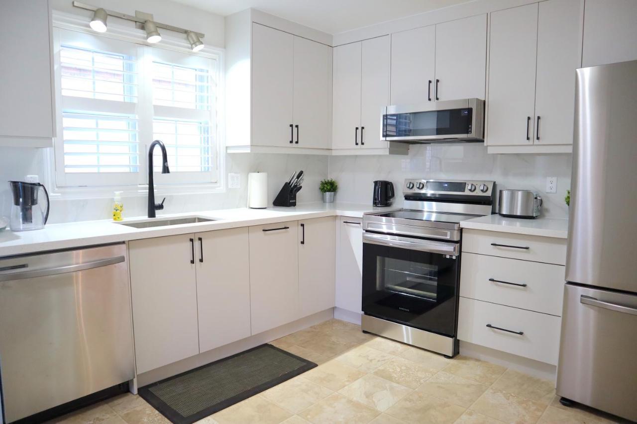 The Promenade Cottage License # 002-2023 Niagara-on-the-Lake المظهر الخارجي الصورة