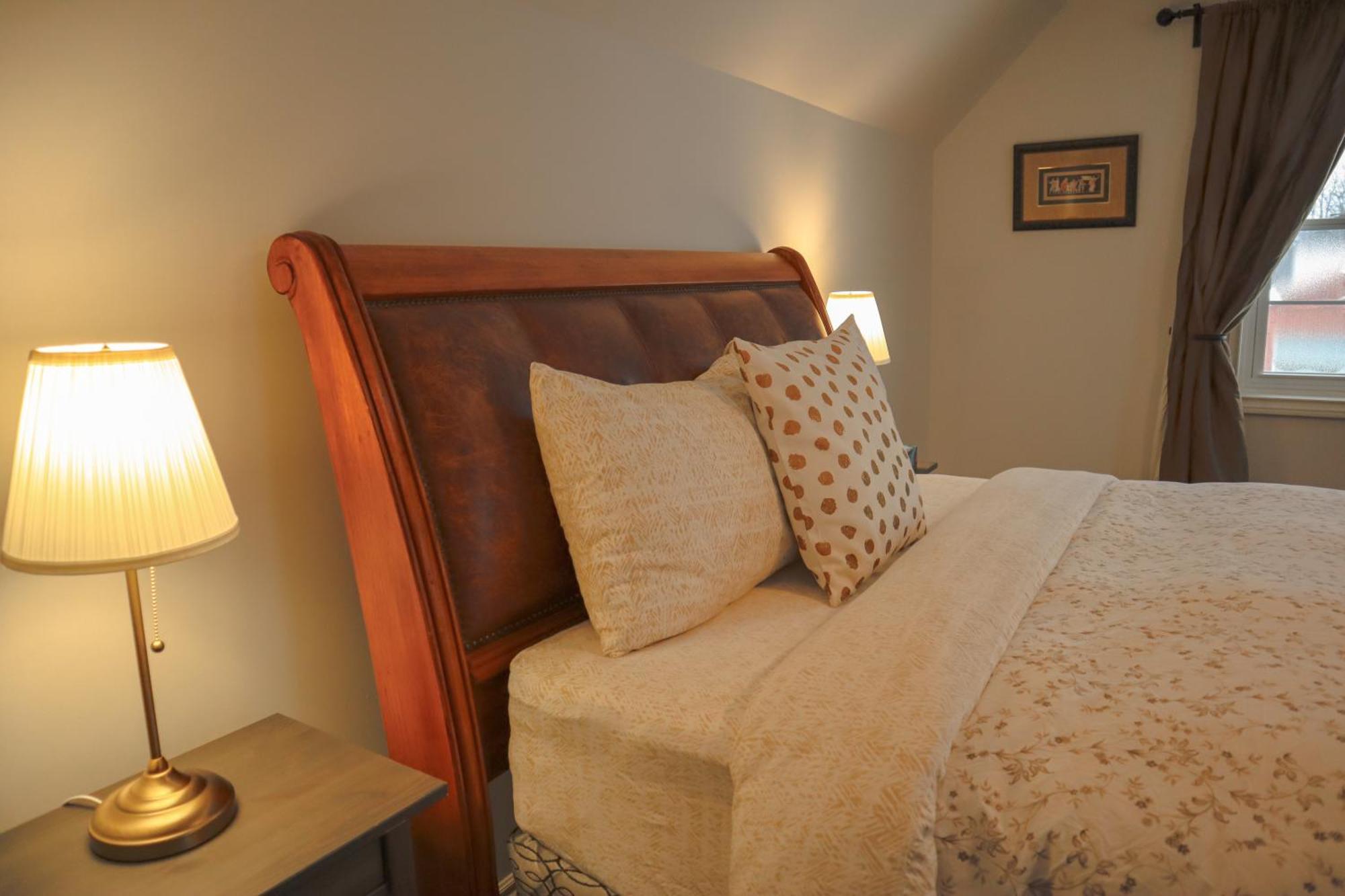 The Promenade Cottage License # 002-2023 Niagara-on-the-Lake المظهر الخارجي الصورة